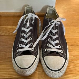 Grey Lowtop Converse Women’s size 10